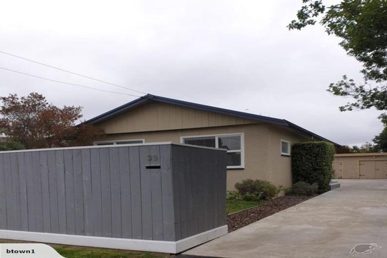 Photo of property in 39 Petrie Street, Richmond, Christchurch, 8013