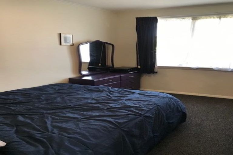 Photo of property in 1/45 Dickson Crescent, Hornby, Christchurch, 8042