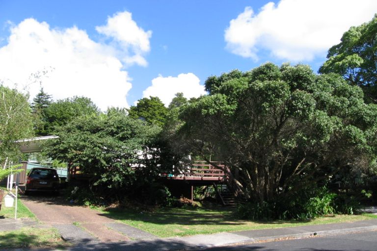 Photo of property in 26 Compton Street, Hillcrest, Auckland, 0627