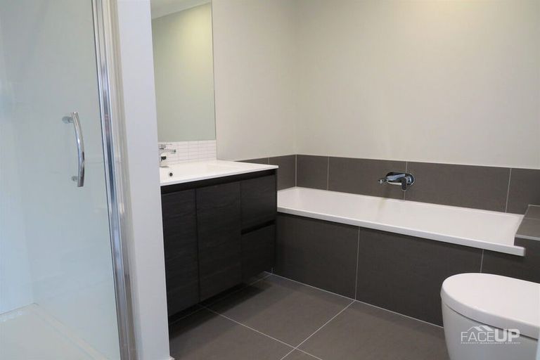 Photo of property in 10 Kauri Amber Road, Westgate, Auckland, 0614