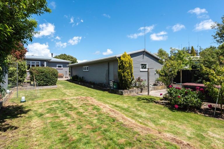 Photo of property in 42 Windermere Road, Papanui, Christchurch, 8053
