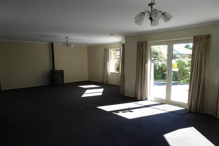 Photo of property in 28 Kildare Terrace, Lincoln, 7608