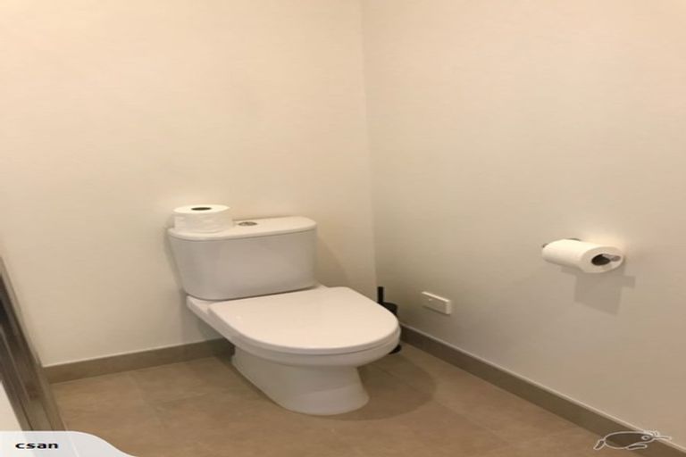 Photo of property in 35 Kanuka Road, Hobsonville, Auckland, 0616