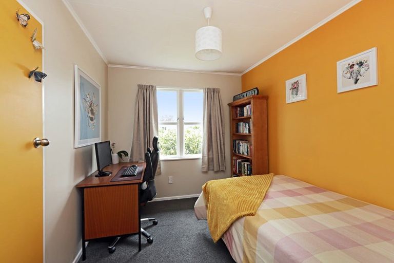 Photo of property in 32 Plunket Street, Tamatea, Napier, 4112