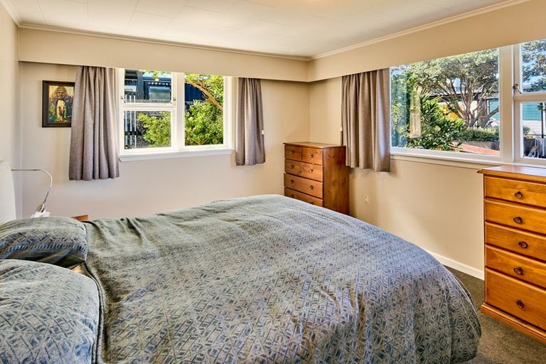 Photo of property in 7 Manitoba Place, Kingston, Wellington, 6021