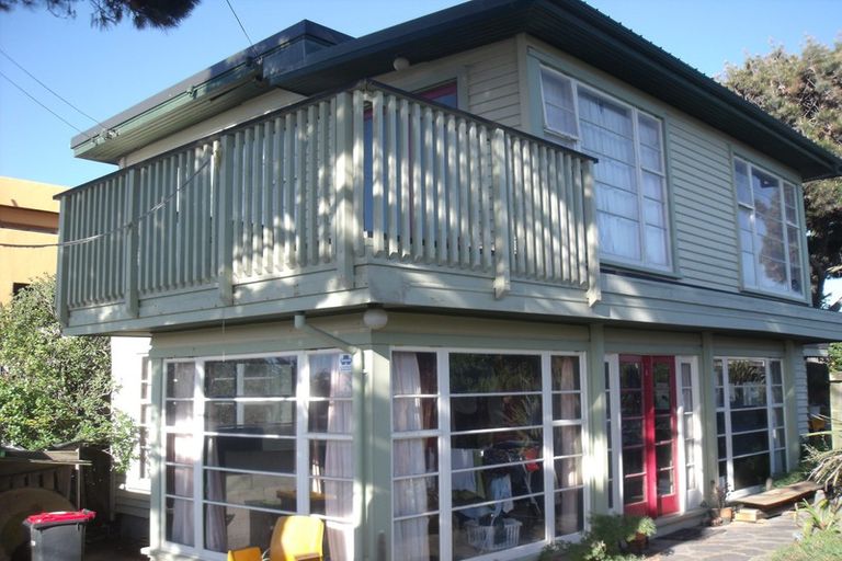 Photo of property in 318 Marine Parade, New Brighton, Christchurch, 8061