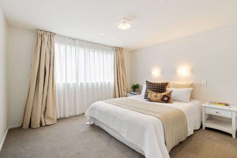 Photo of property in 26 Springfield Road, Saint Albans, Christchurch, 8014