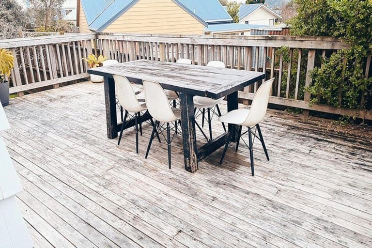 Photo of property in 10 Fordham Street, Beach Haven, Auckland, 0626