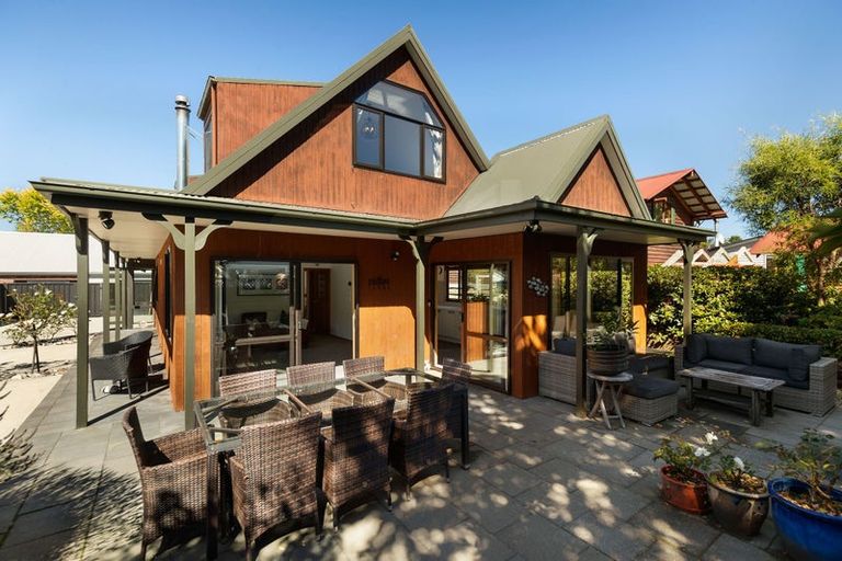 Photo of property in 10 Cornwall Street, Arrowtown, 9302