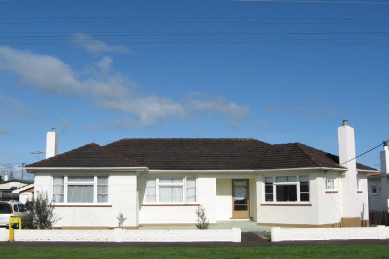 Photo of property in 81 Browne Street, Waitara, 4320
