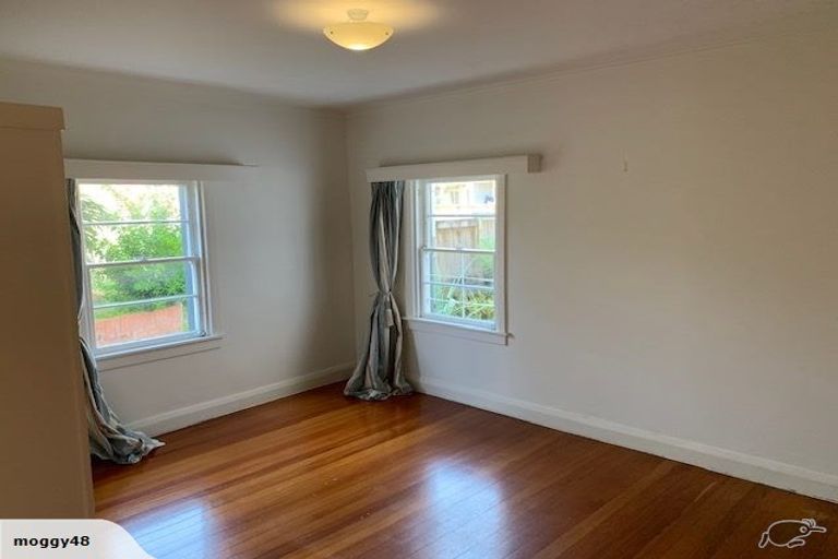 Photo of property in 2/2 View Road, Mount Eden, Auckland, 1024