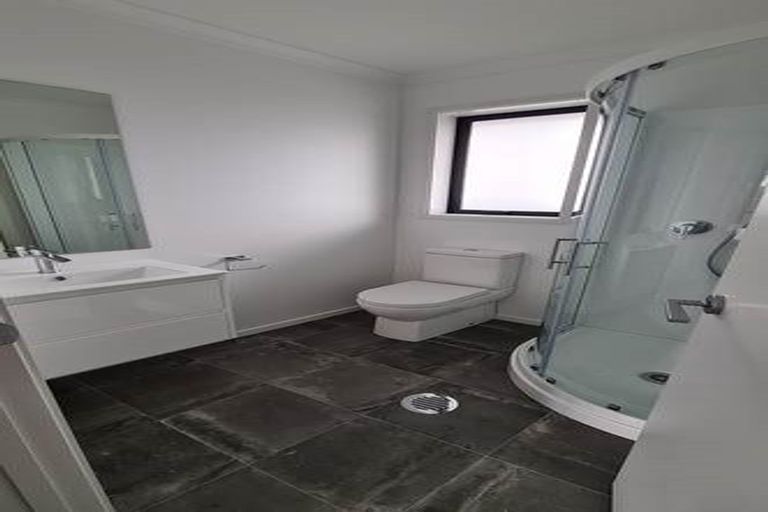 Photo of property in 2/3 Snead Place, Hamilton East, Hamilton, 3216