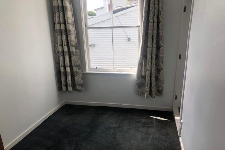 Photo of property in 212 The Terrace, Wellington Central, Wellington, 6011