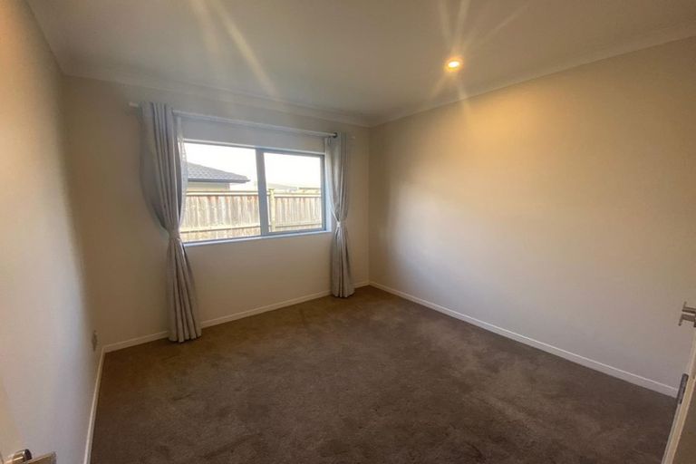 Photo of property in 69 Rosewell Crescent, Flat Bush, Auckland, 2019