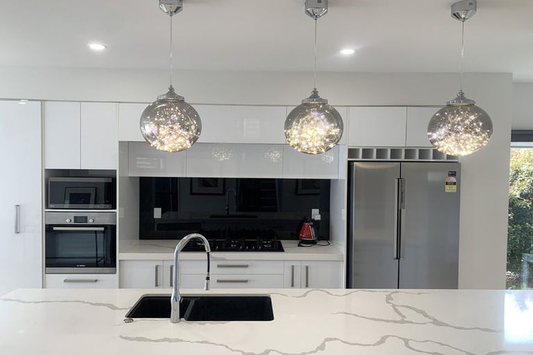 Photo of property in 2 Blackbird Lane, Hobsonville, Auckland, 0616