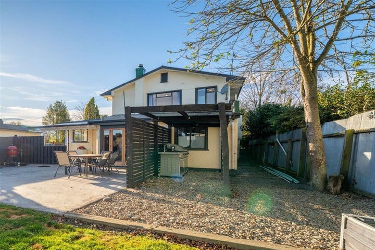 Photo of property in 128 Talbot Street, Geraldine, 7930