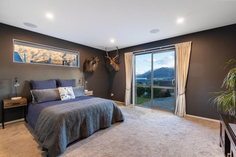 Photo of property in 6 Oxfordshire Avenue, Lower Shotover, Queenstown, 9304