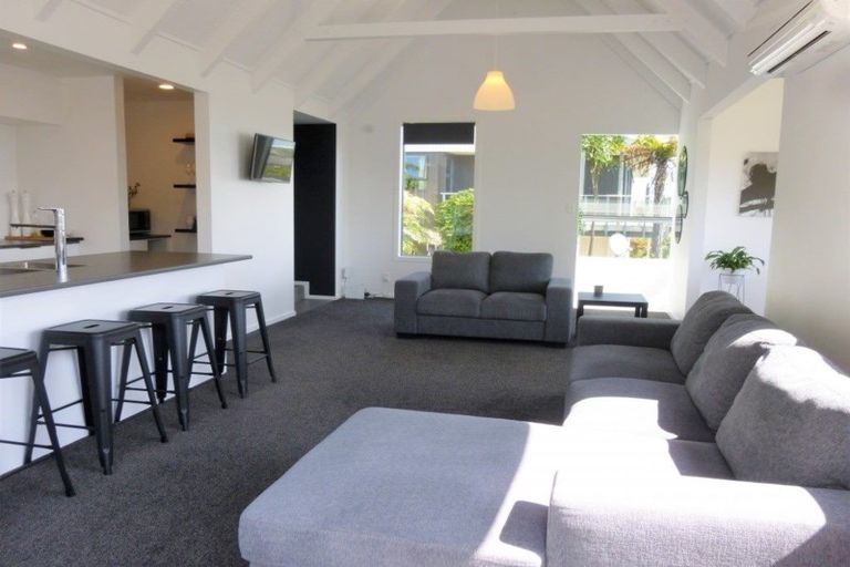 Photo of property in 5 Stanton Crescent, Karoro, Greymouth, 7805