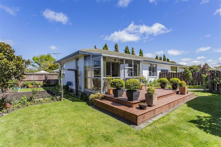 Photo of property in 2/54 Sapphire Street, Casebrook, Christchurch, 8051