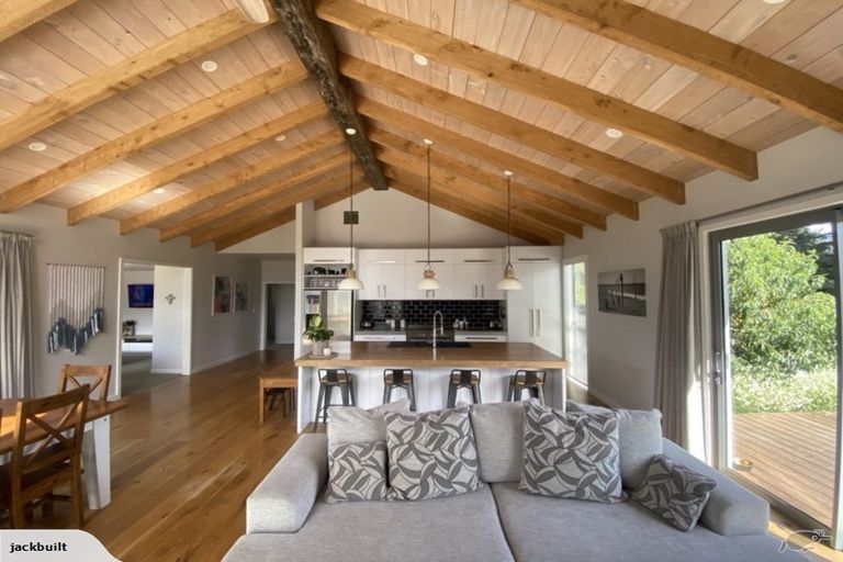 Photo of property in 63 High Street, Southbridge, 7602