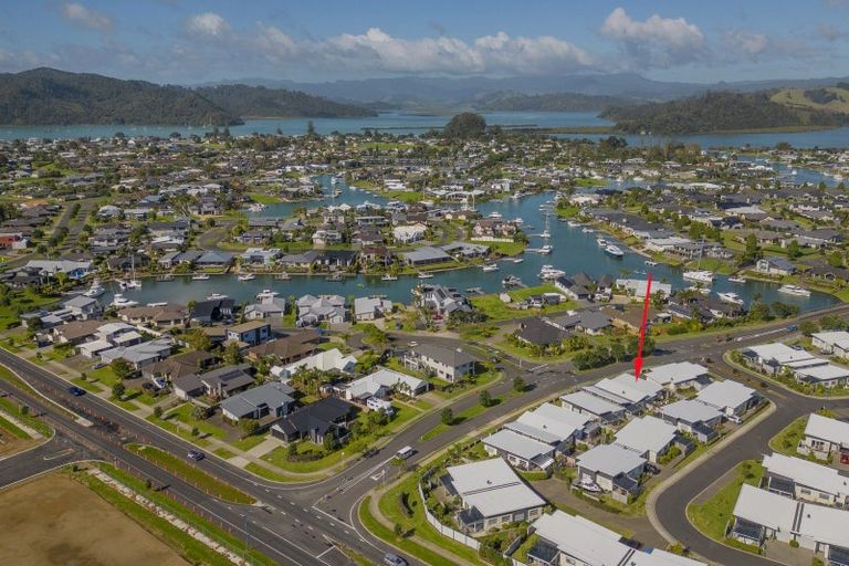 Photo of property in 12 Vanita Drive, Whitianga, 3510