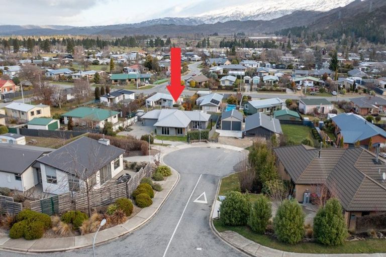 Photo of property in 6 Holdom Place, Clyde, 9330