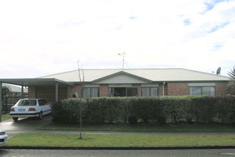 Photo of property in 34 Catalina Drive, Melville, Hamilton, 3206