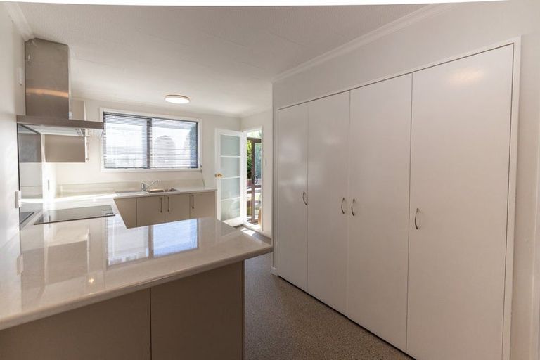 Photo of property in 123d Macandrew Road, South Dunedin, Dunedin, 9012