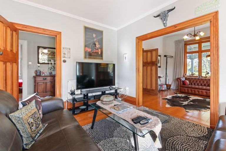 Photo of property in 150 High Street, Oxford, 7430