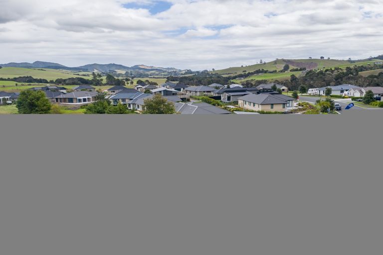 Photo of property in 3 Admiralty Drive, Haruru, 0204