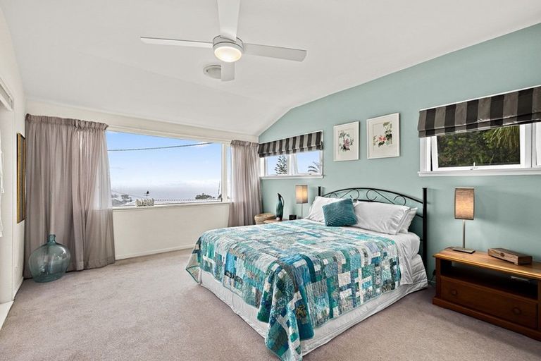 Photo of property in 19 Spray Crescent, Leigh, 0985