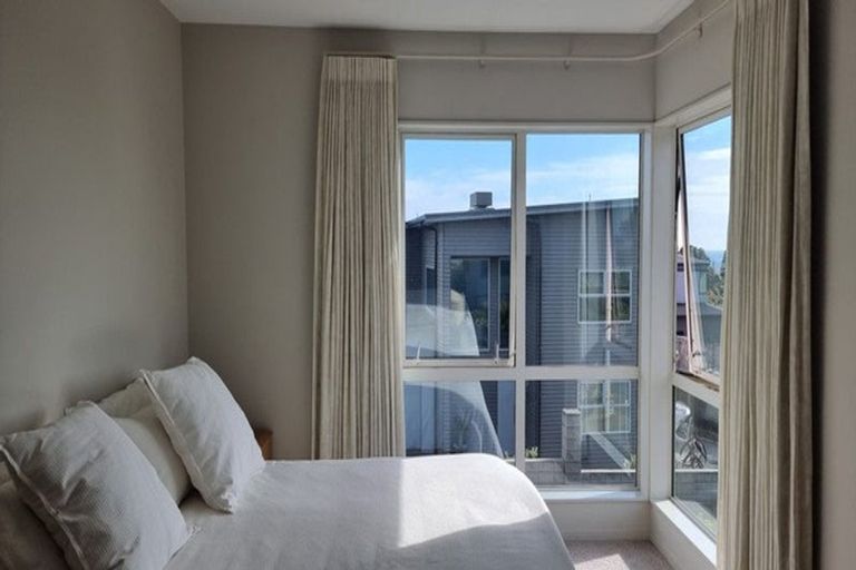 Photo of property in 6 Cornwall Way, Mangawhai Heads, Mangawhai, 0505