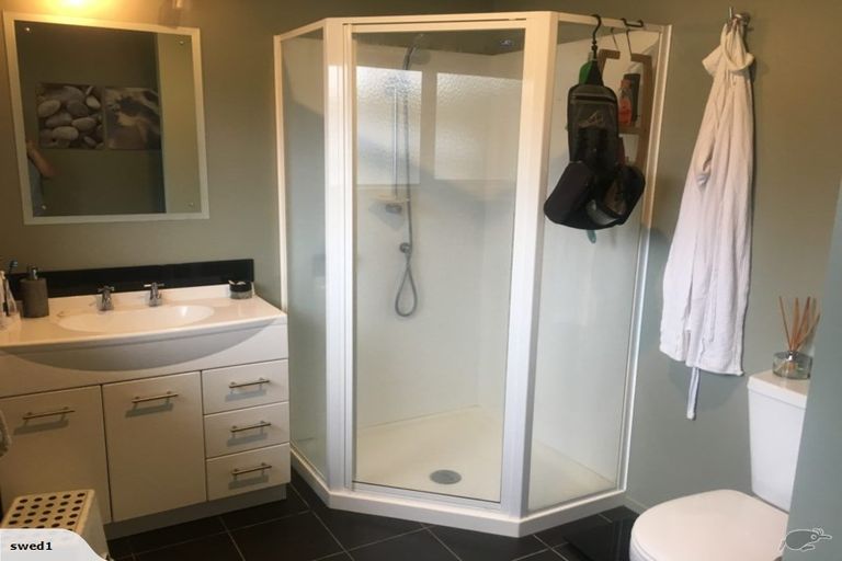 Photo of property in 36 Oxford Road, Lake Rotoma, Rotorua, 3074