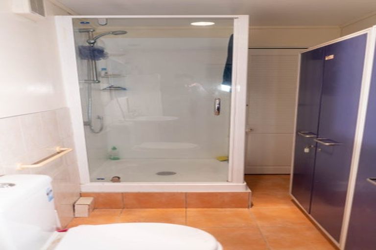 Photo of property in 22 Orion Place, Hillcrest, Auckland, 0627