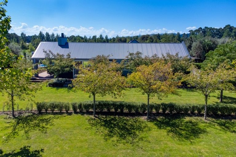 Photo of property in 4 Birdie Way, Martinborough, 5711