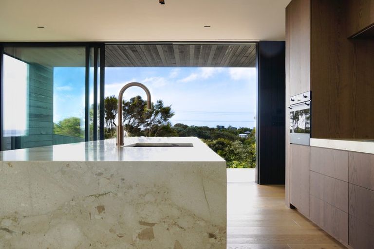 Photo of property in 28 Pacific Parade, Surfdale, Waiheke Island, 1081