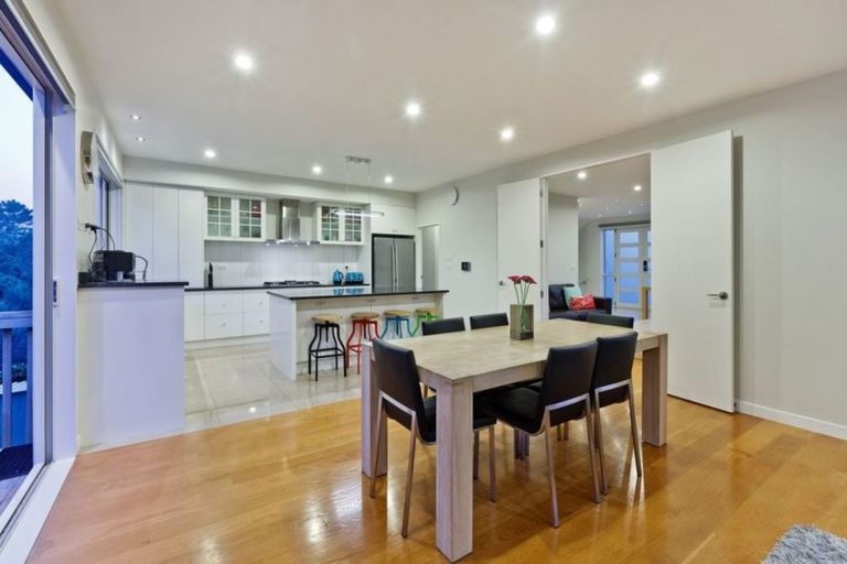 Photo of property in 35 Silver Moon Road, Albany Heights, Auckland, 0632