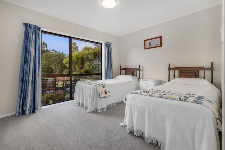 Photo of property in 22 Pinewood Grove, Paraparaumu Beach, Paraparaumu, 5032