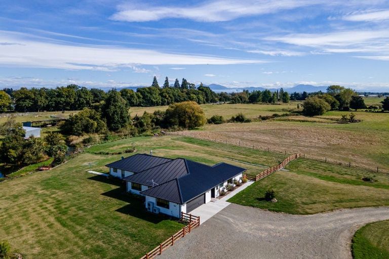 Photo of property in 21 Grange Settlement Road, Temuka, 7920