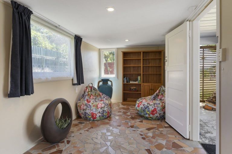 Photo of property in 48 Toi Street, Otaki Beach, Otaki, 5512