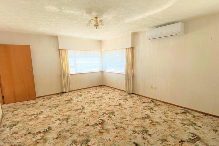 Photo of property in 60 Mclean Avenue, Papatoetoe, Auckland, 2025