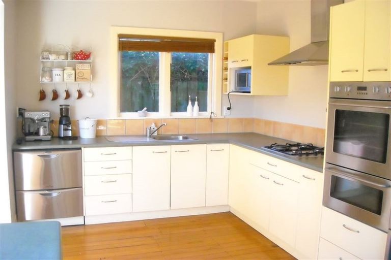 Photo of property in 12 Jacobs Street, St Albans, Christchurch, 8014