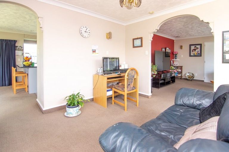 Photo of property in 115 Amberley Avenue, Highbury, Palmerston North, 4412