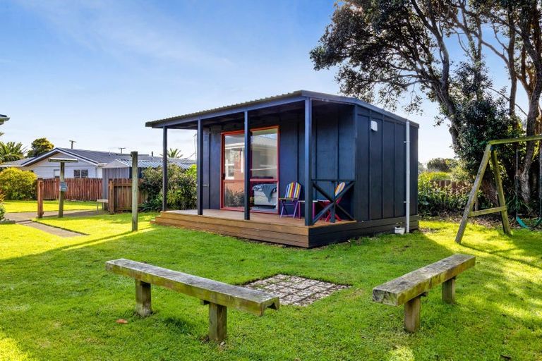 Photo of property in 73 Ihaia Road, Opunake, 4616