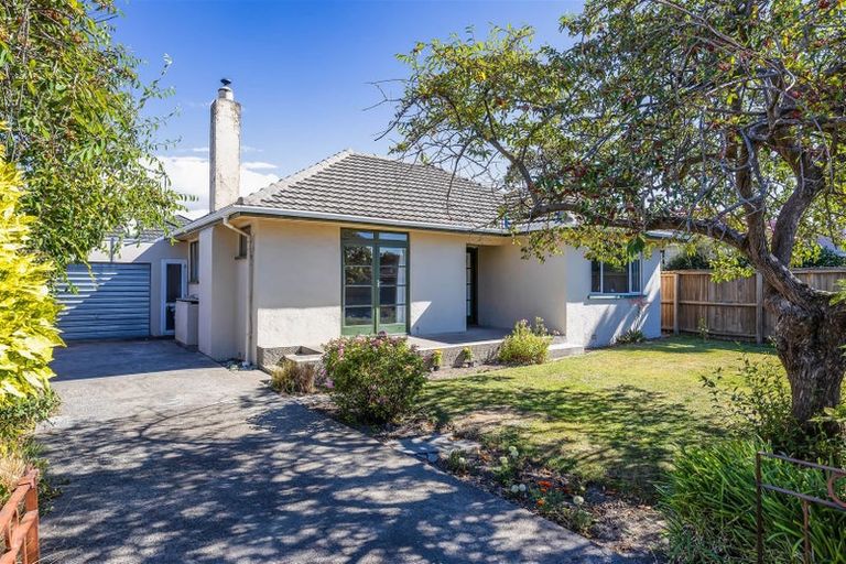 Photo of property in 1/5 Hare Street, Ilam, Christchurch, 8041