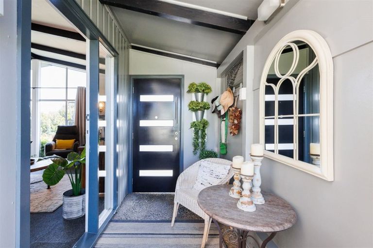 Photo of property in 7 Dampier Avenue, Awapuni, Palmerston North, 4412