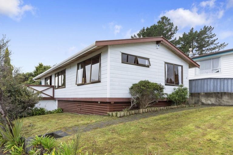 Photo of property in 81 Lord Street, Stokes Valley, Lower Hutt, 5019