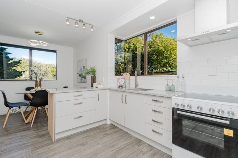 Photo of property in 8 Bruton Place, Nawton, Hamilton, 3200