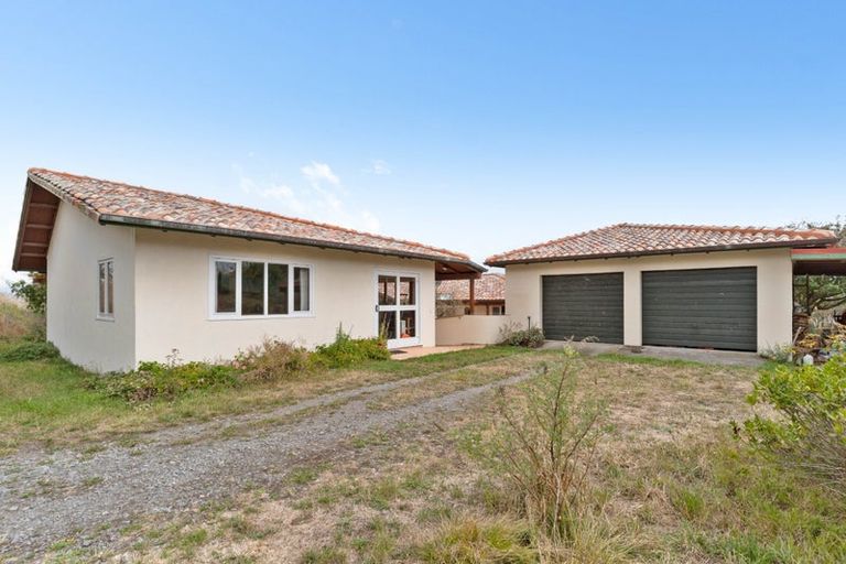 Photo of property in 105 Te Maire Road, Kahutara, Featherston, 5771
