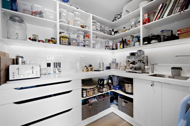 Photo of property in 11 Marbleleaf Lane, Albert Town, Wanaka, 9305